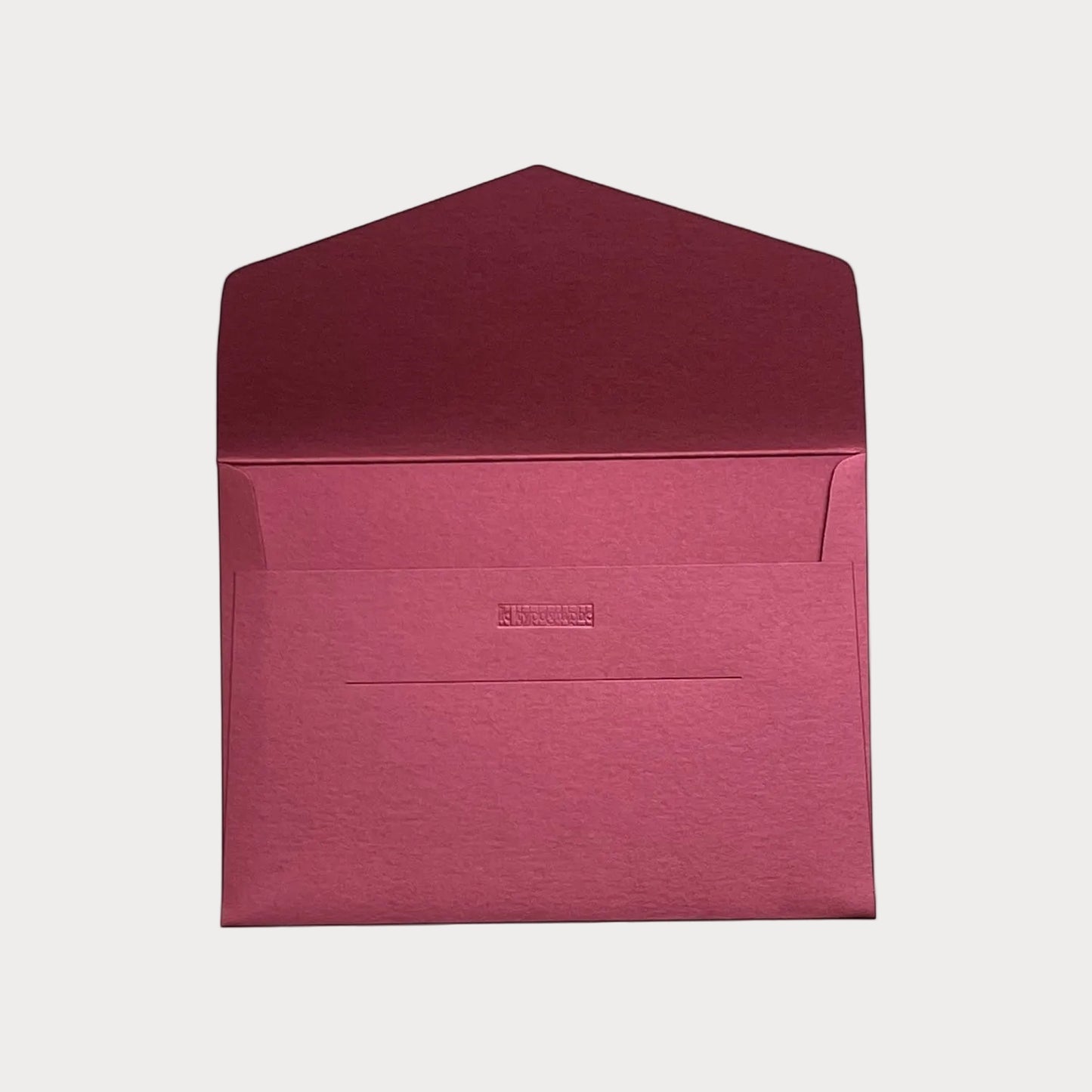 Loin Des Yeux Proche Du Coeur + Garnet Envelope